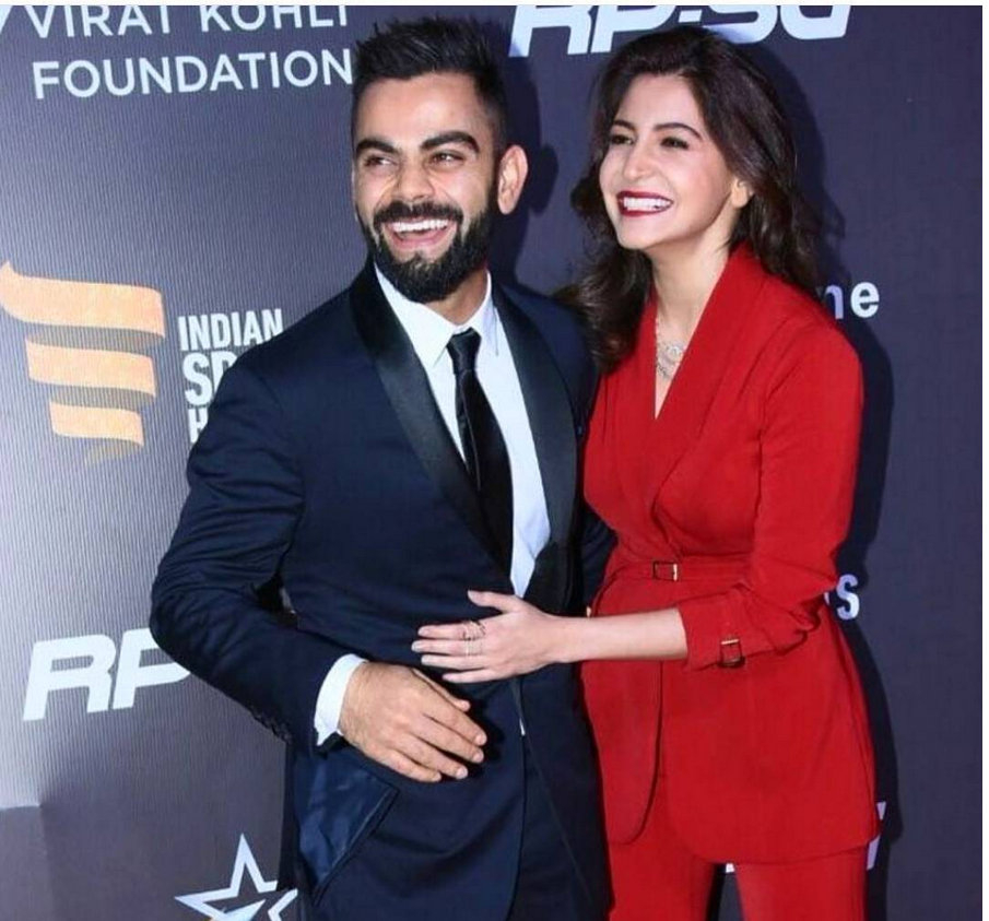 Virat Kohli and Anushka Sharma in Indian Sports Honour Awards