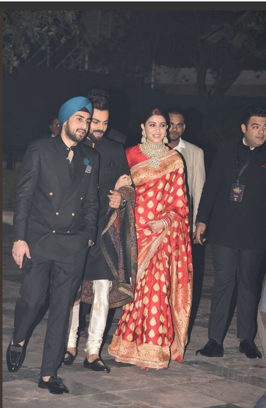 विराट-अनुष्का की रिसेप्शन की तस्वीरें