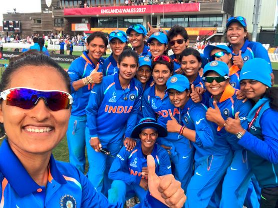 Indian Women Cricket Team to Play Pakistan today in women world cuptoday i