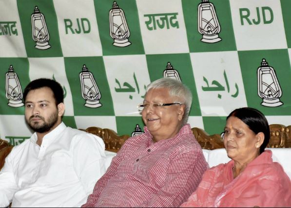 Lalu Yadav's wife Rabri Devi and son tejashwi yadav questioned by IT department in benami properties case