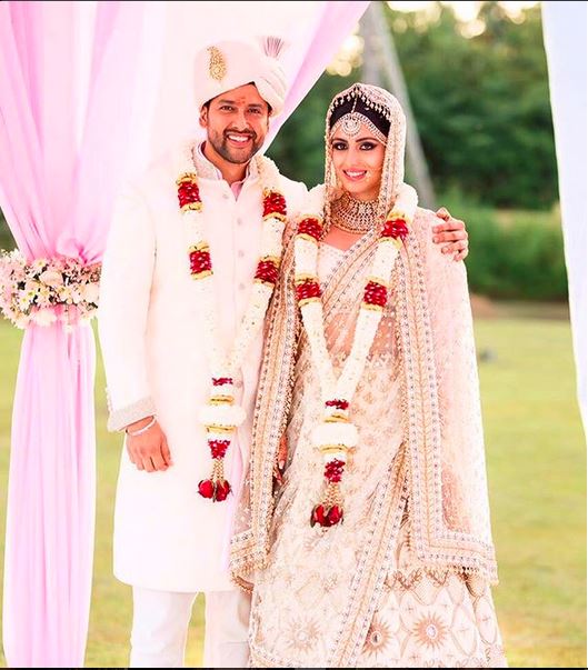Bollywood Actor Aftab Shivdasani and Nin Dusanj again tied the knot in Sri Lanka