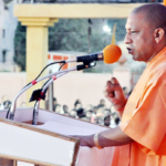 विधानसभा में मुख्यमंत्री योगी आदित्यनाथ बोले - मैं हिंदू हूं, ईद नहीं मनाता और इसका मुझे गर्व